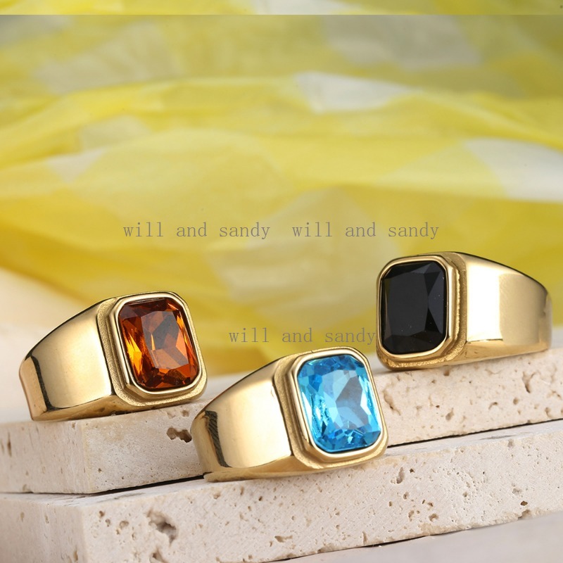 Gemstone Ring Luxury Signet Rings Non Tarnish Plated 18k Gold Stainless Steel Waterproof Emerald Rings Wedding Band for Men Designer Jewelry Gift for 