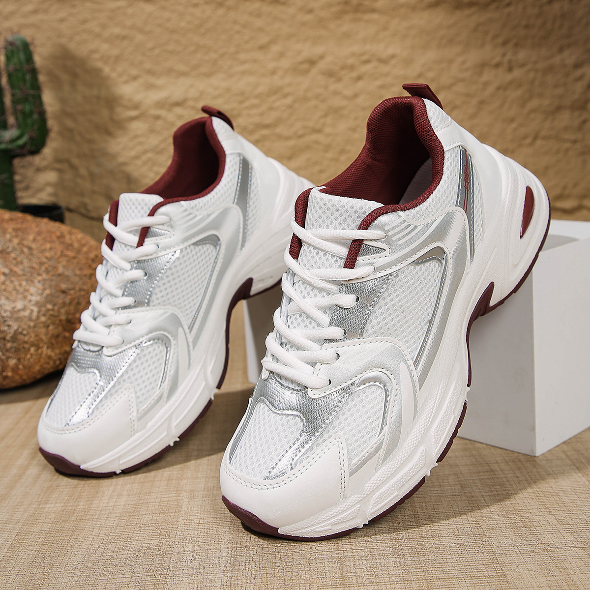 Free shipping for the new spring thick-soled lightweight breathable versatile casual sports shoes 2025