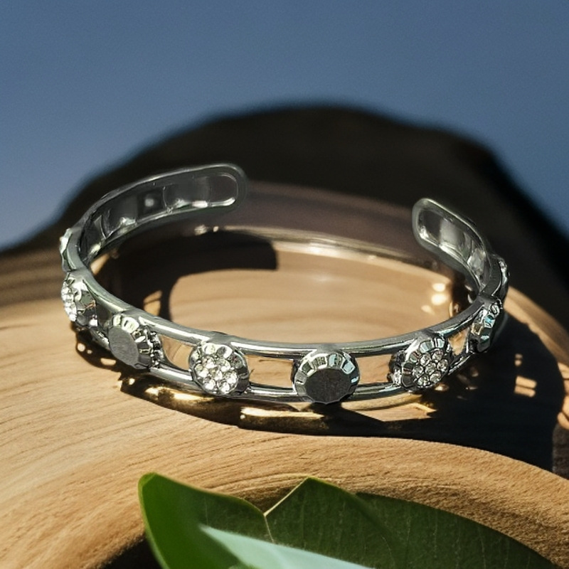 New 925 Sterling Silver Zirconia Inline Starry Sky Open Metal Bracelet niche and high-end geometric diamond bracelet Shiny Party Gift Fashion Women Je - view 9