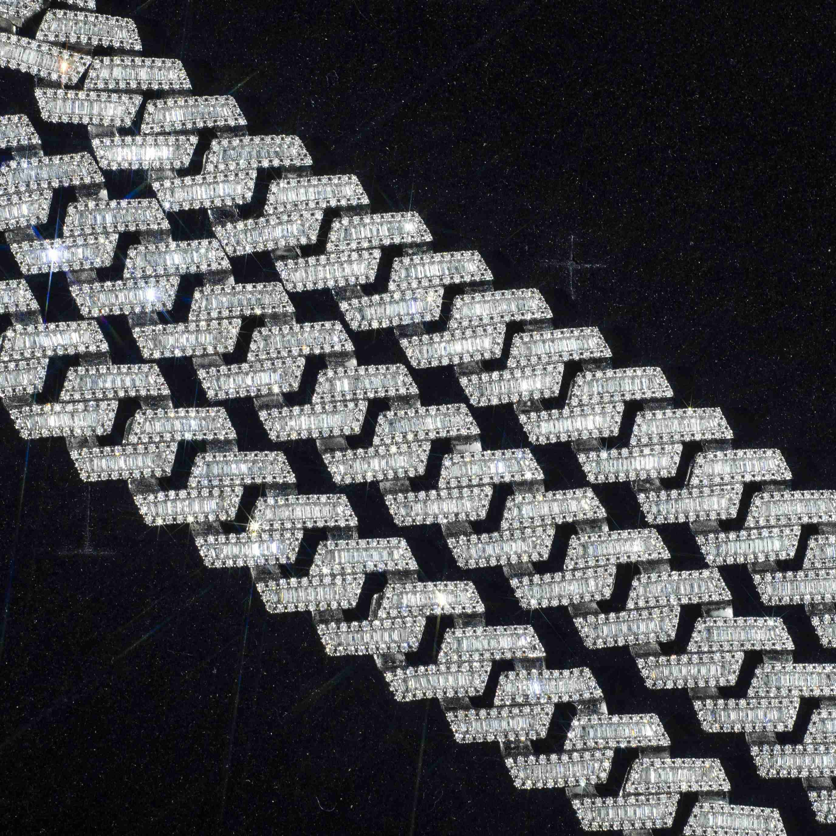 Wholesale Factory Deal on Customized 16MM Moissanite Cuban Link Chain for Mens Bold Statement