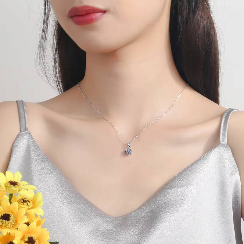 S925 Sterling Silver Classic Six Claw Vvs D Color 3CT Moissanite Pendant Necklace for Women Gift