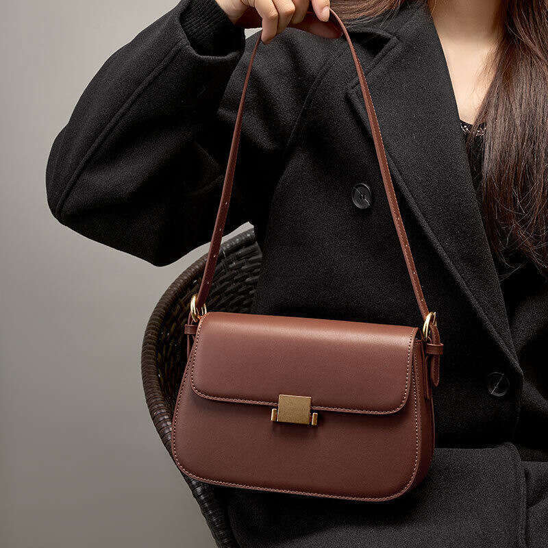 High-End Light Luxury Underarm Genuine Leather Women's 2024 Niche Fashion Tofu Single Shoulder Crossbody Bag