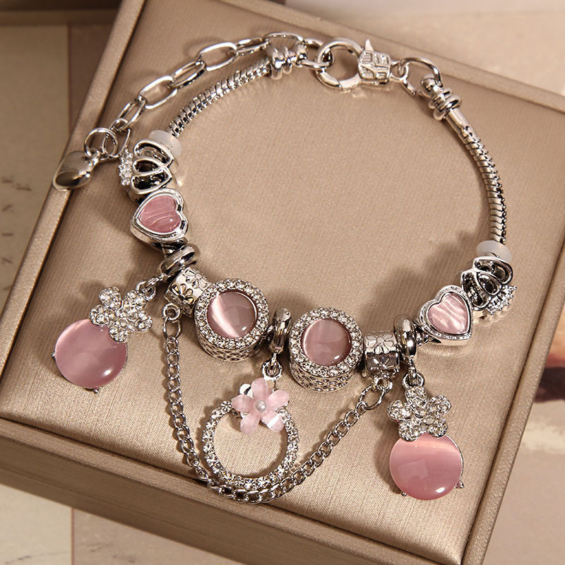 Luxury Brand Designer Jewelry High-end Temperament Pink Cat Eyes Cute Flower Bracelet Female Internet Celebrity Forest Pendant Trendy Accessories