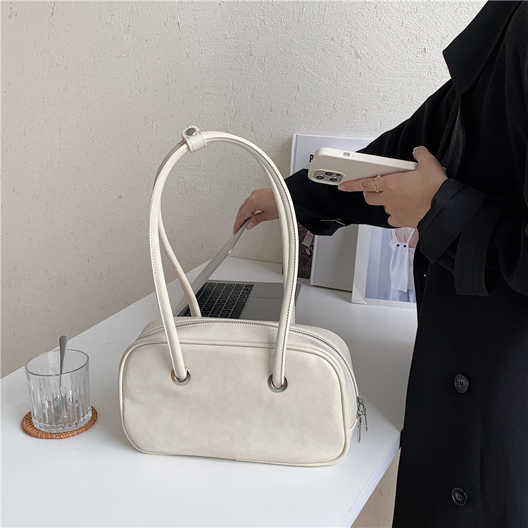 designer free shipping Shoulder Bags Simple shoulder bag large capacity versatile womens fashionable handbag