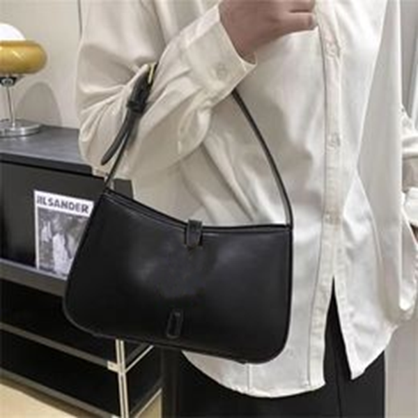 Designer bag shoulder bag luxury bag high-quality women's armpit bag high-end Western style fashion handbag popular multifunctional light luxury commuting bag10A