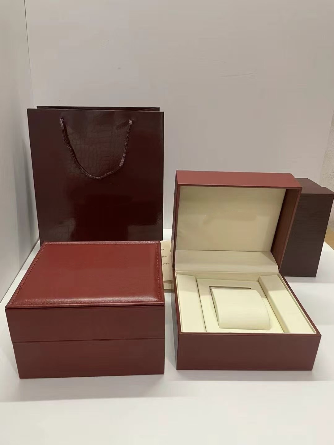 Top Quality Boxes FRANCKity watch Original Box Accessories wholesale montre Watches Booklet Card Tags and Papers In English Swiss Watches Boxes Many are the box #555