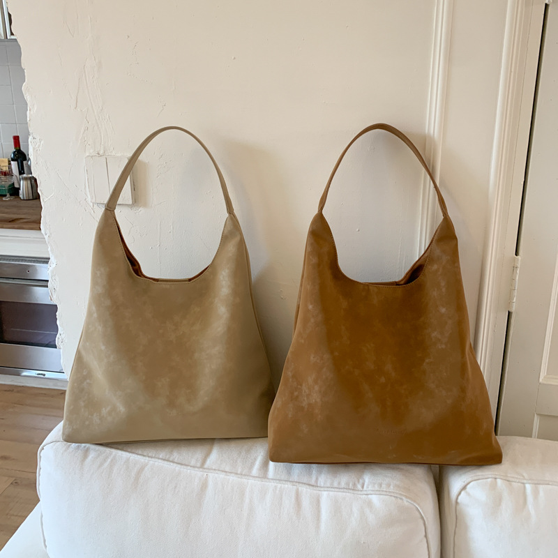 free shipping designer bags New winter frosted large capacity single shoulder commuting underarm women's tote bag