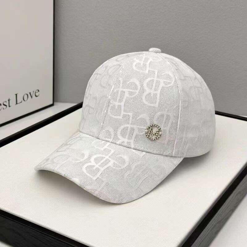 DHpet_wholesale Trendy Rhinestone M Logo Visor Cap - Women's Letter Jacquard Sun Protection Baseball Hat Spring Summer