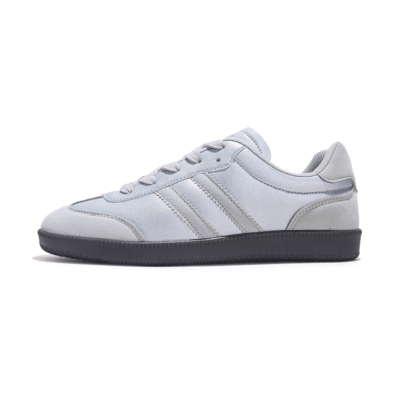 Flat bottomed German training shoes, women's new thin soled sports and leisure shoes, commuting white shoes, board shoes, designer shoes trainer