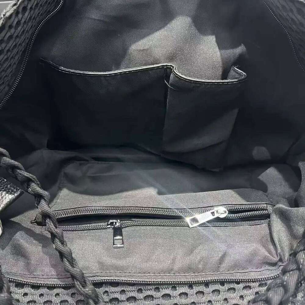 Ladies' Fashion Y2k Street Retro Shoulder Bag Capacity Spicy Girl Large Pin Diagonal Cross Handbag