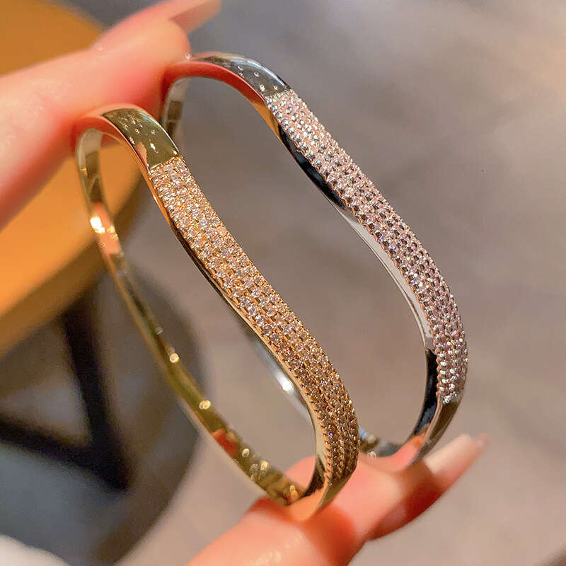 designer bracelet women Luxury jewelry designer Fashion full diamond zircon bursts niche design versatile temperament accessories single row tennis br - view 5