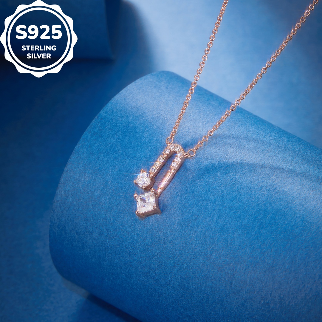 MT S925 Sterling Silver Necklace, Fashion Jewelry Chain with Luxurious Diamond Charm Pendant, Women's Silver Necklace