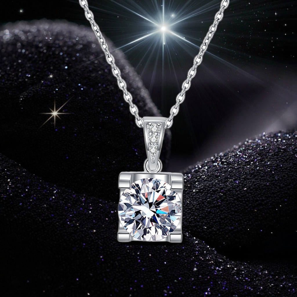 Classic New Cow Head Vvs D Color 1CT Moissanite Diamond Pendant S925 Sterling Silver Necklace for Women Gift