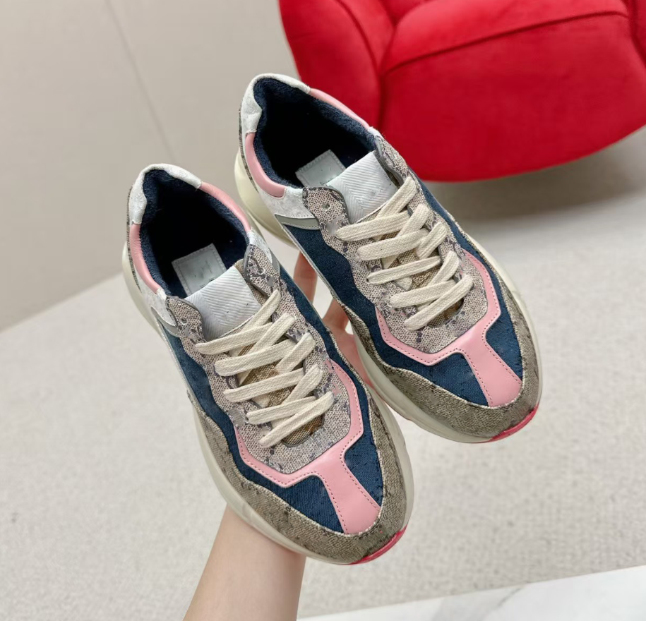 High-quality quaClassic fashion laodiexie woman's shoe designer shoes