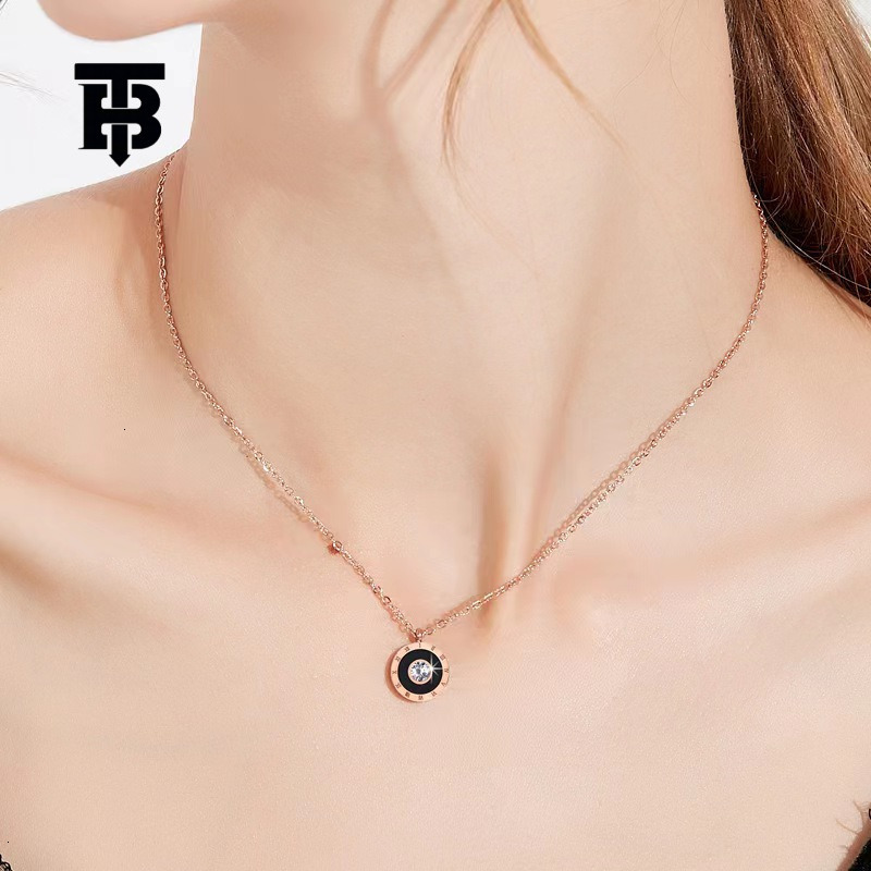 TB BHULAMTE Designer Cell Style Fashion Jewelry Accessories Necklace Women's Clavicle Chain Gold Necklace Luxury Titanium Pendant Women's Je