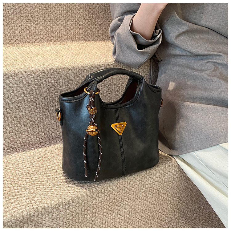 TB BHULAMTE Luxury Brand Designer Bag Fashion Style Senna Flowing Light Tote Bag Women's Retro Handbag 2025 New Commuter Shoulder Crossbody Bag