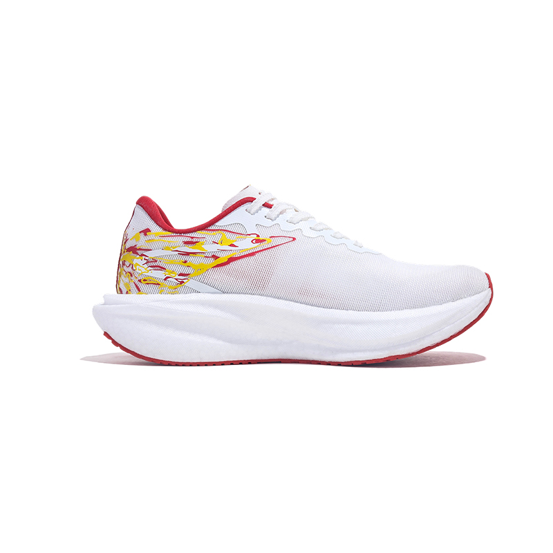Lightweight running shoes with soft soles and shock absorption for men and women, training shoes, designer shoes, carbon board racing professional spo