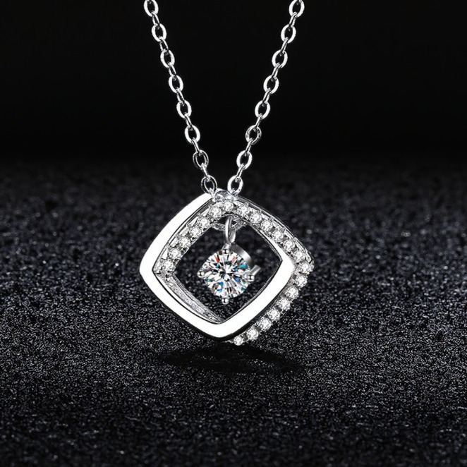 S925 Sterling Silver Micro Set Small Fresh D Color Moissanite Geometric Pendant Necklace Women Gift