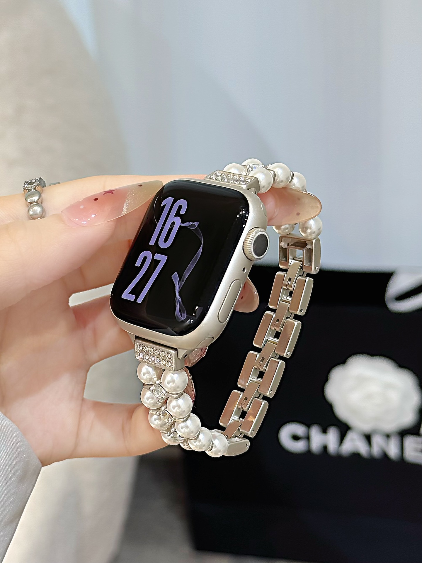 Pearl Chain Bracelet Metal Strap for Apple Watch Band series 10 46mm 42mm 45mm 49mm Smart Strap iWatch 9 8 7 6 5 4 3 ultra 2 1 Bling Diamond Bands bra