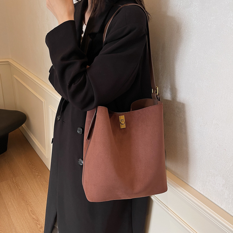 Designer Autumn/Winter Shoulder Crossbody Tote 2025 New Women's Fashion Handbag Wallet High-Quality Leather Shopping Bag