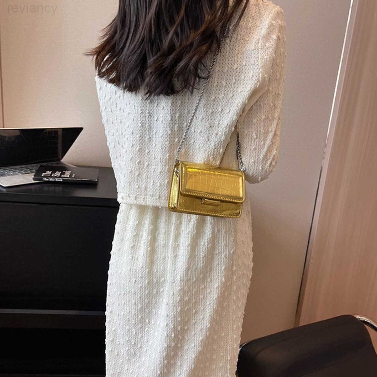 Leathe Mini Crossbody Bags for Womens Y2k Mini Square Purse with Chain Strap Fashion Women Small Evening BagsW250908