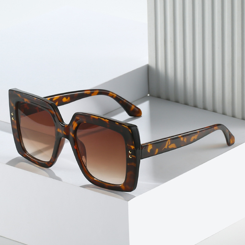 Designer Sunglasses For Women Men Oversized Sunglasses Fashion Classic Sunglasses Luxury Polarized Goggle Pilot PC Frame UV400 Eyewear KP8102