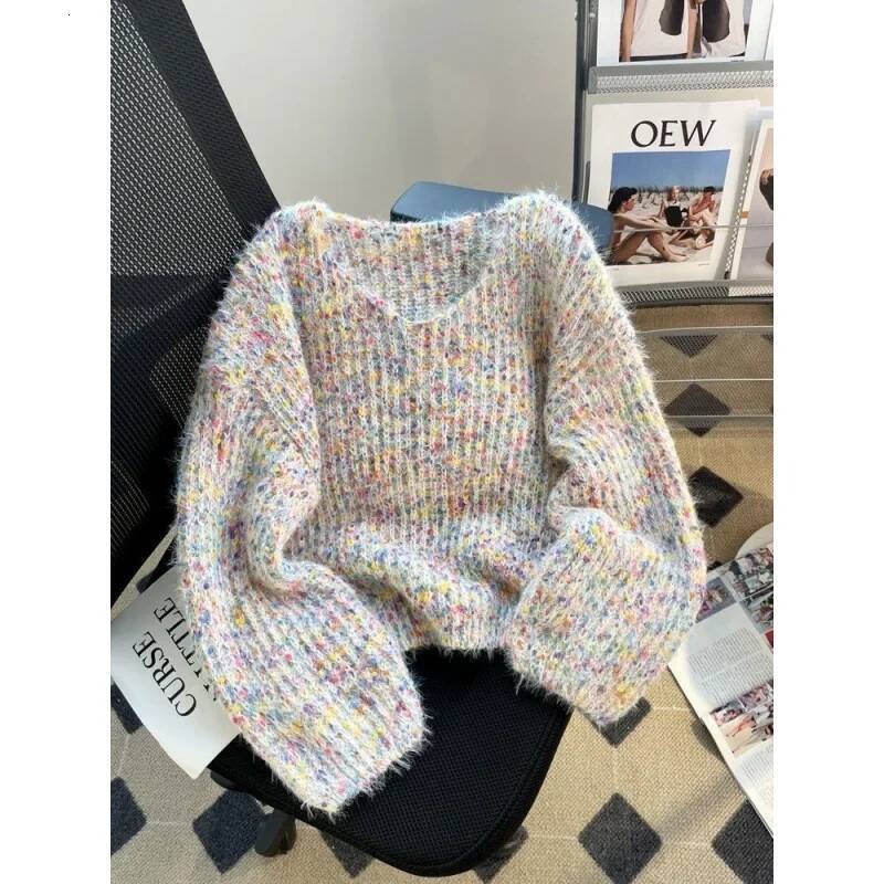 2025 Soft Style Polka Dot Lazy Sweater Women's S Trend Autumn/Winter New Loose Version Soft Soft Knitted Top V-neck Pullover design Autumn/Winter
