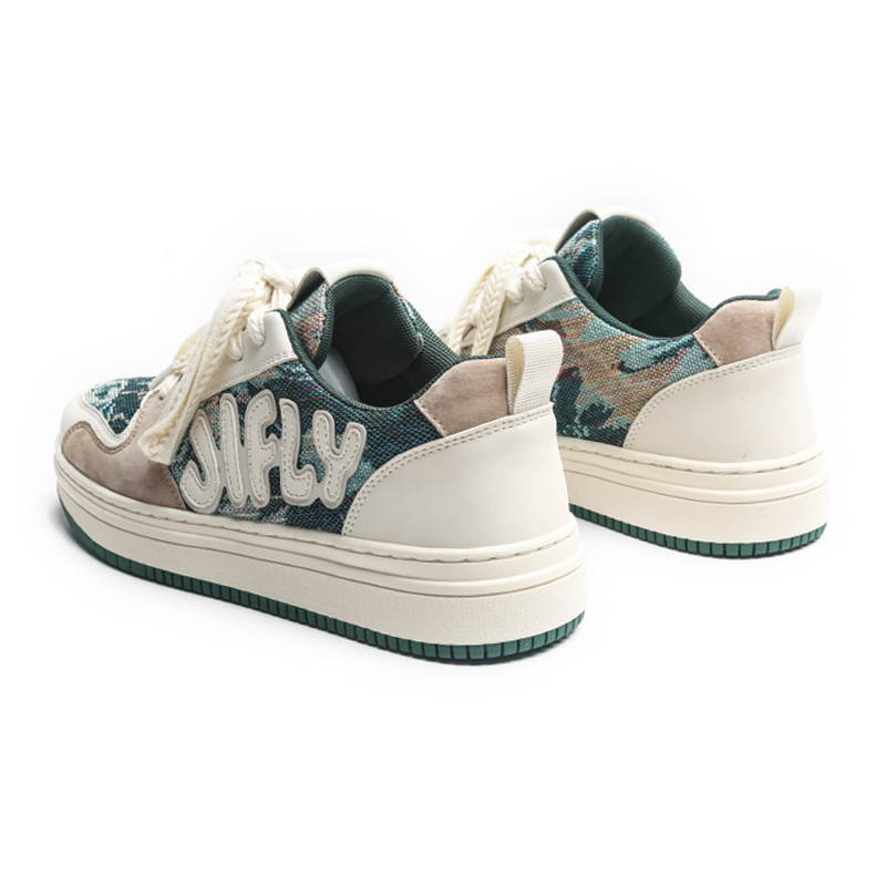 Vintage Graffiti Print Sneakers Men Breathable Casual Loafers Women Korean Style Trendy hiking shoes casual shoes lightweight comfortable Trendy brand