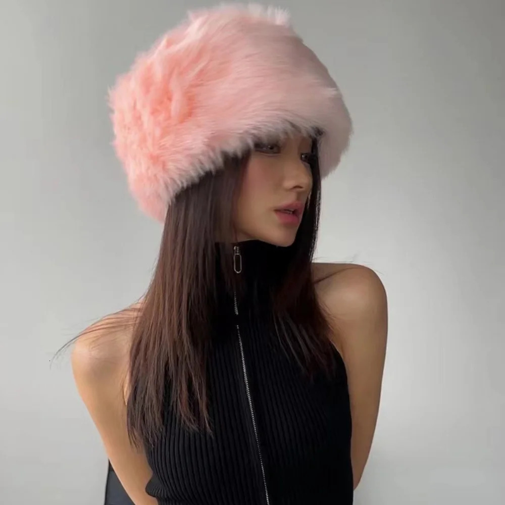 Women Winter Faux Fur Hat Cossack Russian Style Fuzzy Fluffy Cap Y2K 2000s Warm Hat for Female Outdoor Windproof and Frost Proof 250908