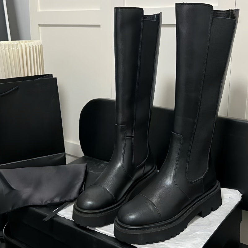 New fashionable boots top designer shoes genuine leather alphabet rubber shoes women's anti slip rain boots outdoor flat top boots warm motorcycle martin boots