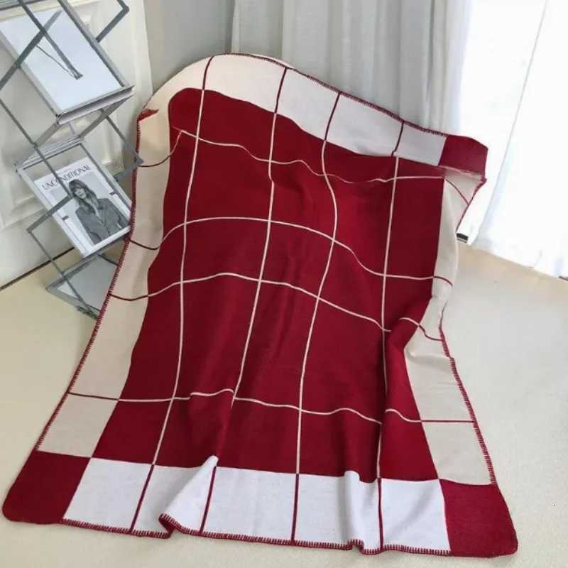 Designer 1pc Soft cashmere blanket shawl office air conditioning nap travel wool blanket home decoration sofa blanket Y250908