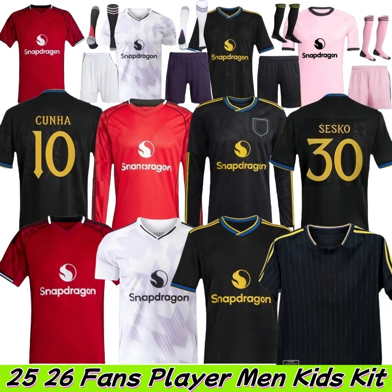 ManUnited 25 26 Manchest er United Soccer Jerseys Sesko CUNHA MBEUMO HOJLUND B. FERNANDES CUNHA men kids kits Retro Utd Tracksuit football shirt Unted jerseys UTD 4XL