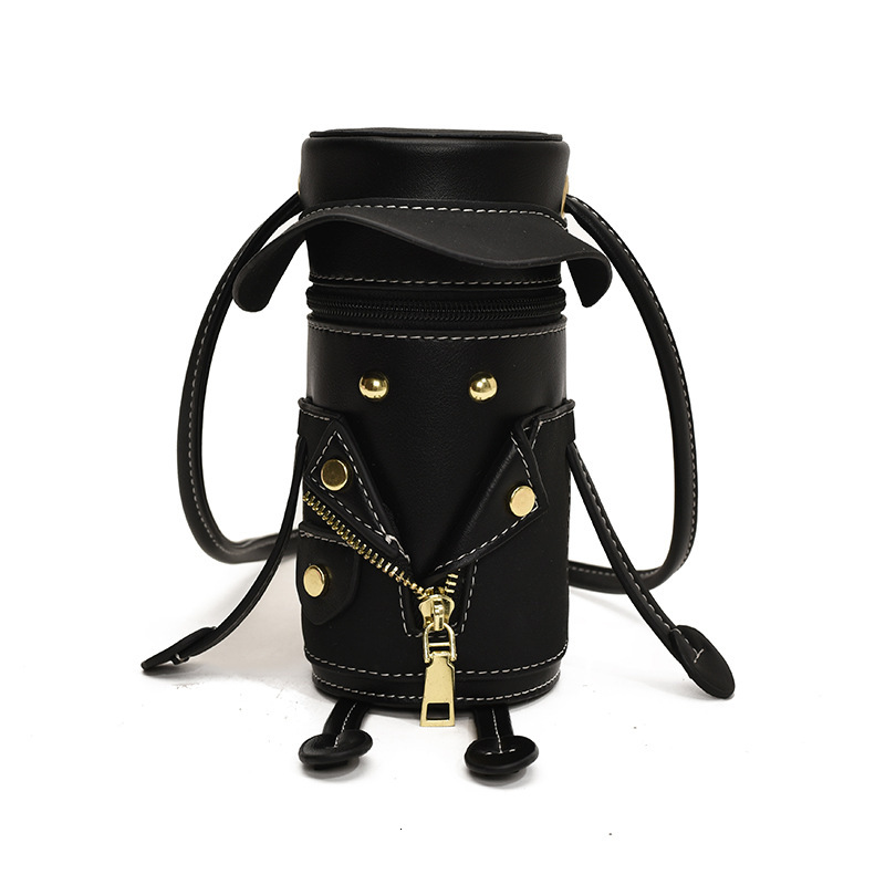 2025 autumn new niche design water cup bag fashionable, bag light luxury, personalized, trendy style women's shoulder bag designer bag