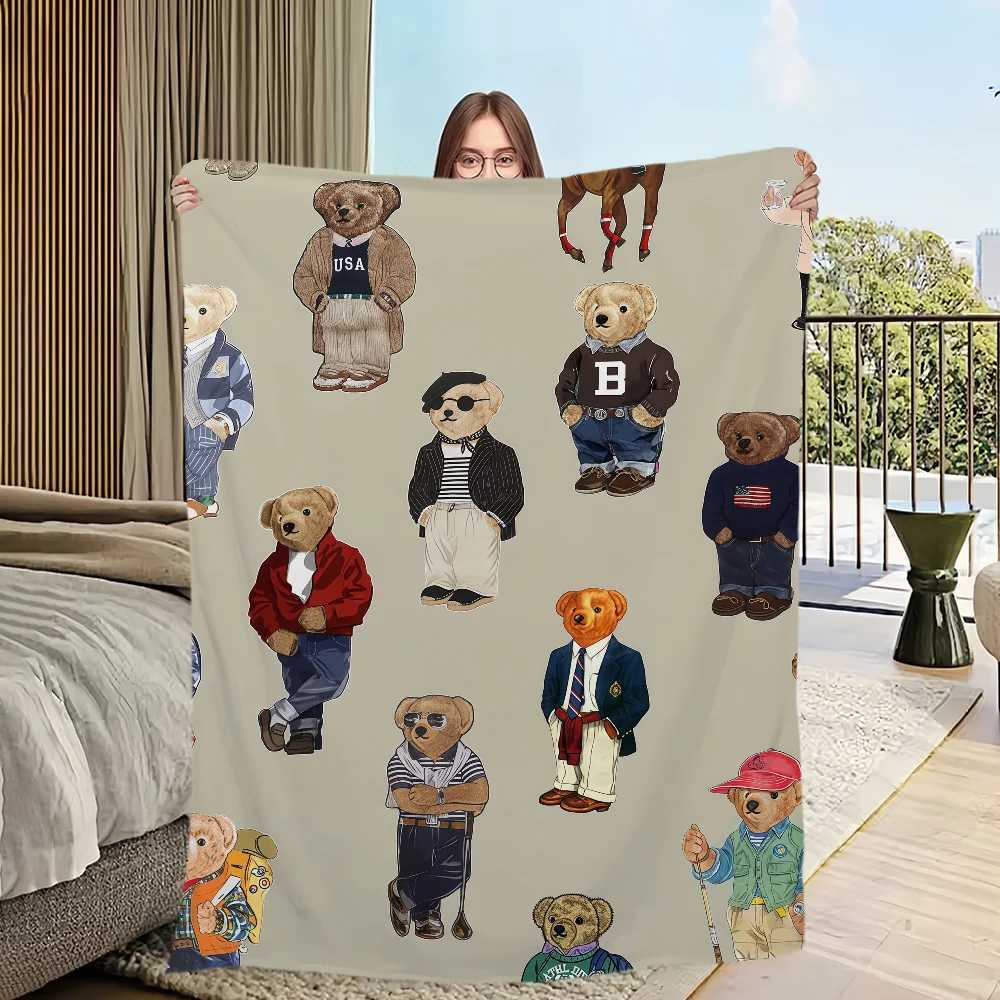 Designer Fashion PPolo BBears Luxury Blanket Soft Comfortable Nap Plush Suitable For Iiving Room Office Bedroom Birthday Home Kid Gift Y250909a