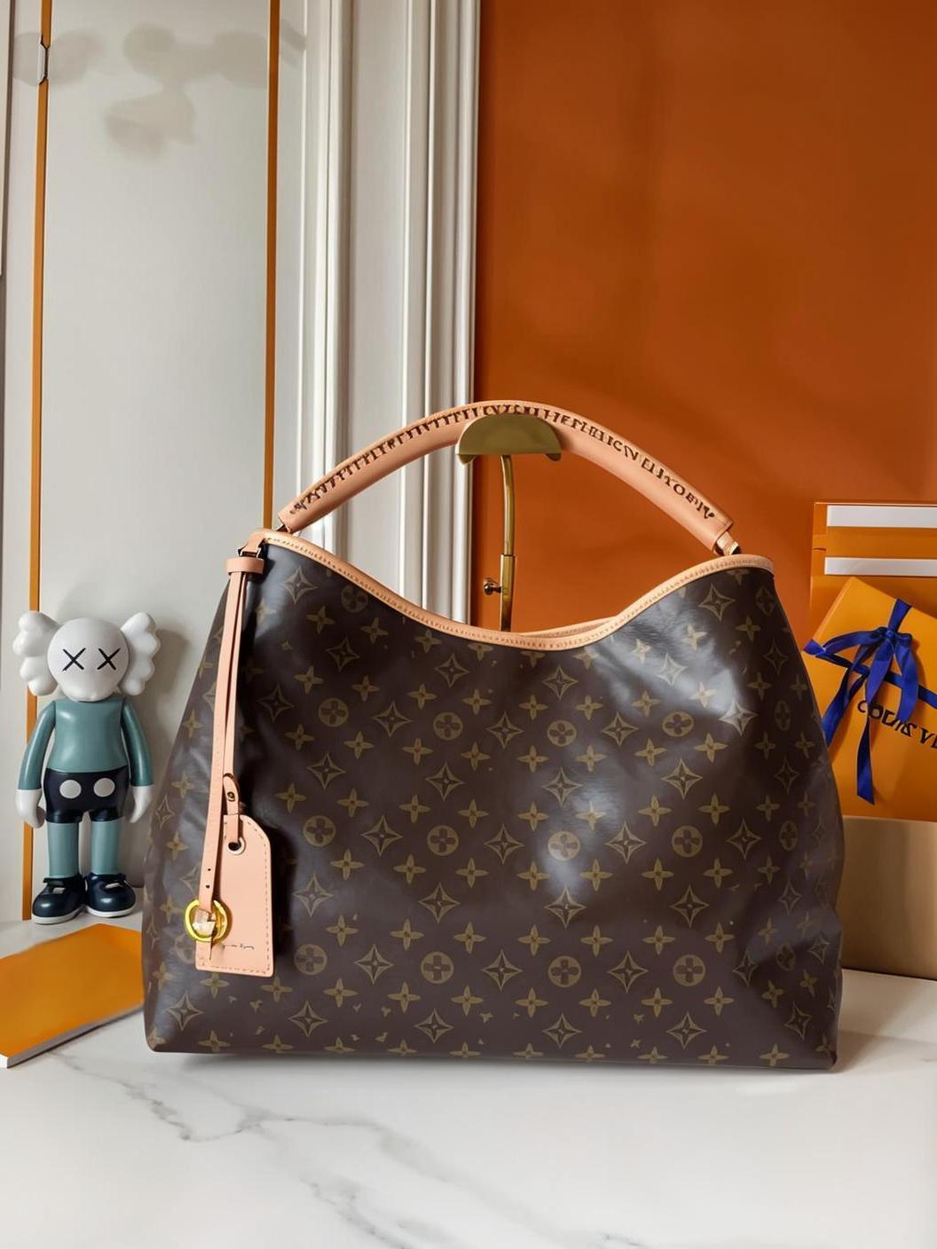 Designer bag classic Luxury Tote Bag with Exquisite Craftsmanship - Canvas Base, Handwoven Handles, Spacious Size, Stylish & Iconic Design for Daily Use
