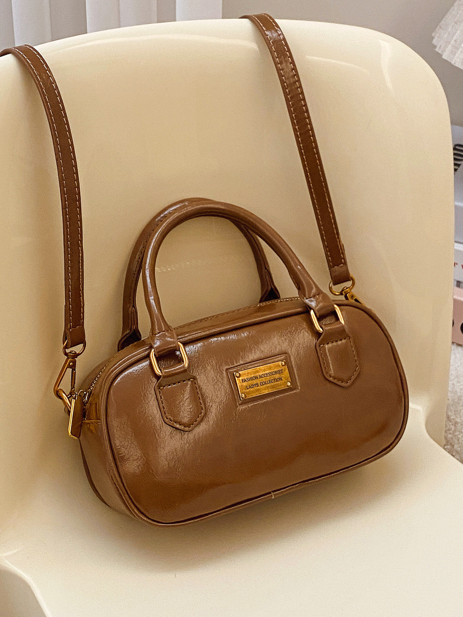 Designer Free shipping Handheld Bowg for Women Autumn/Winter New Trendy Small Square Versatile Single Cross Shoulder Bag
