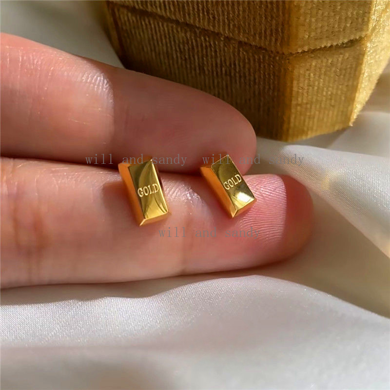 Non Tarnish 18K Gold Plated Brick Stud Earrings for Women Girls Square Minimalist Gold Earrings Cartilage Tragus Designer Fine Jewelry Valentine'