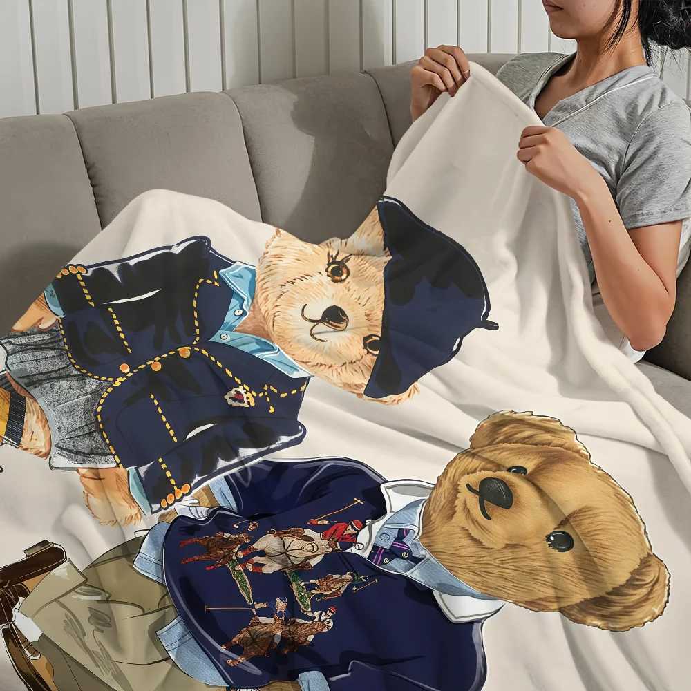 Designer Fashion PPolo BBears Luxury Blanket Soft Comfortable Nap Plush Suitable For Iiving Room Office Bedroom Birthday Home Kid Gift Y250908
