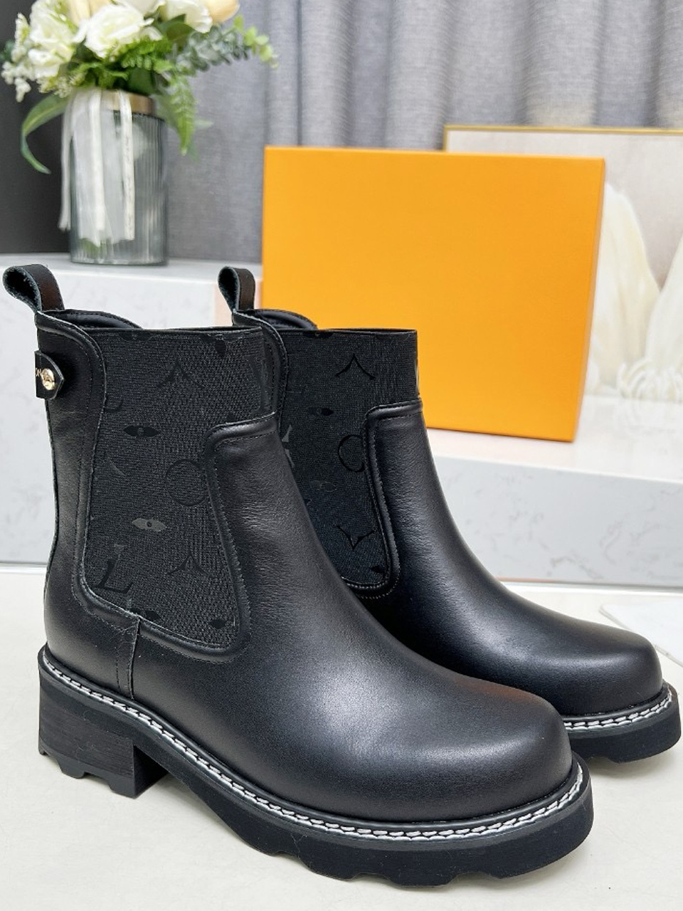 Beaubourg Ankle Boot 1AGV74 Ladies Chelsea Boots Glazed calf Leather Fabric Star Same Style Boots Luxury Short Boots Size 35-42 with box