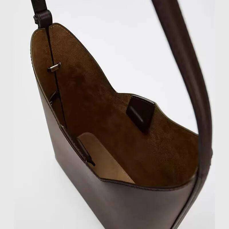 Fashion Women Shoulder Bags Designer Large Capacity Buckets Pu Leather Handbags Coffee Underarm Bag