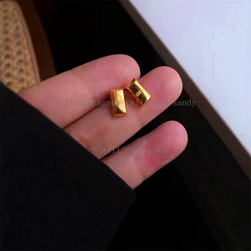 Non Tarnish 18K Gold Plated Brick Stud Earrings for Women Girls Square Minimalist Gold Earrings Cartilage Tragus Designer Fine Jewelry Valentine'