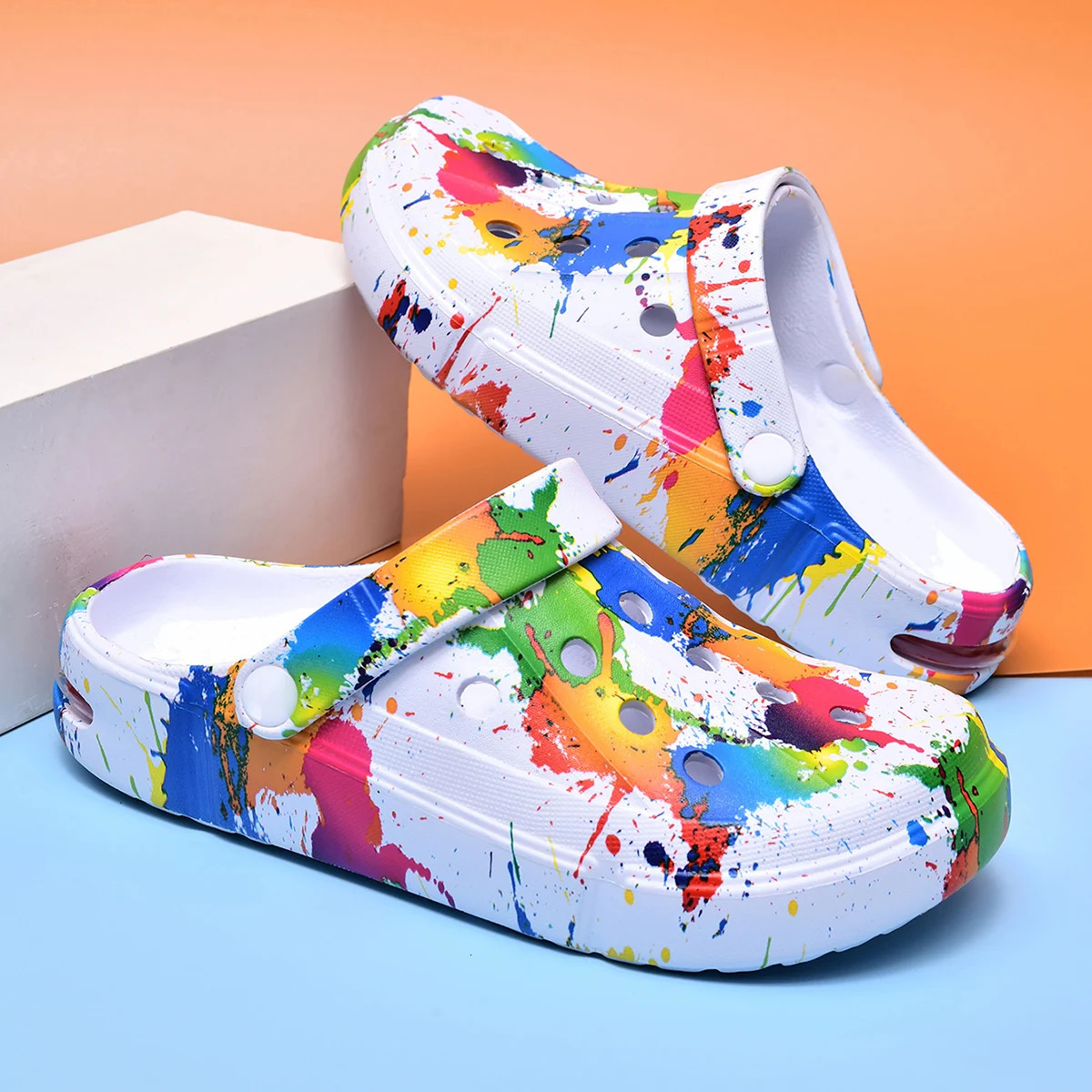 Couple Style Mens and Womens Clogs Sandals Slippers Inkjet Pattern Air Cushion Breathable Beach Sandals Outdoor ThickSoled Mu 250908