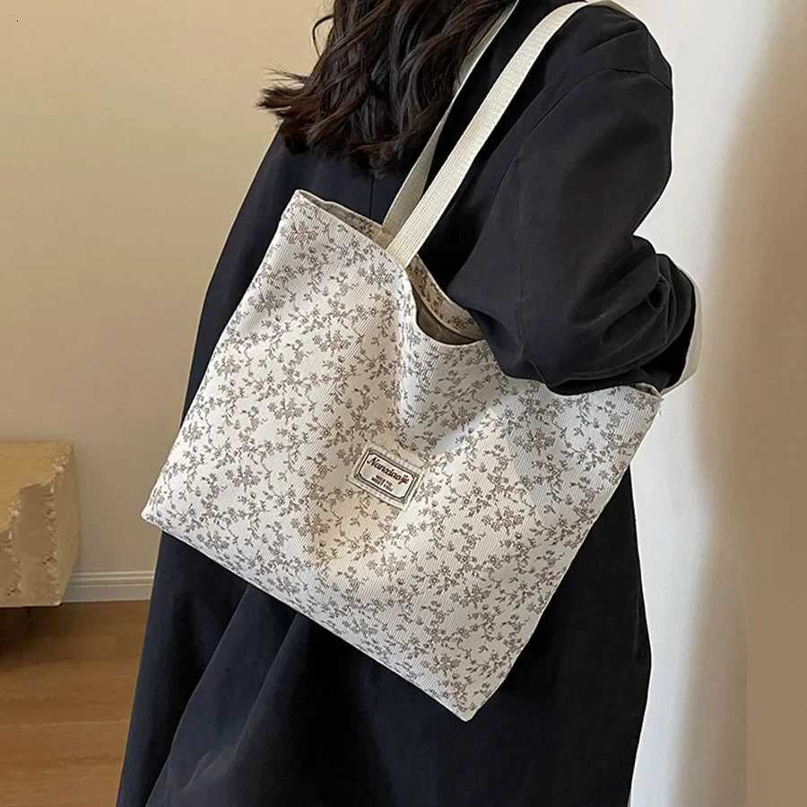 Women Shoulder Bags Sweet Floral Designed Commuter Allmatch Ins Young Large Capacity Convenient Soft Casual Tender New Corduroy R250908