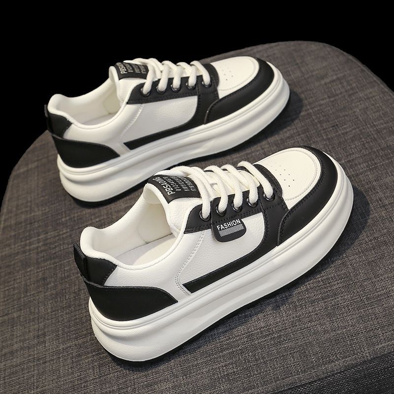 2025 New Summer Women's White Sneakers Korean Style Platform Shoes Breathable Mesh Height Increasing Casual Athletic Fashion Shoes
