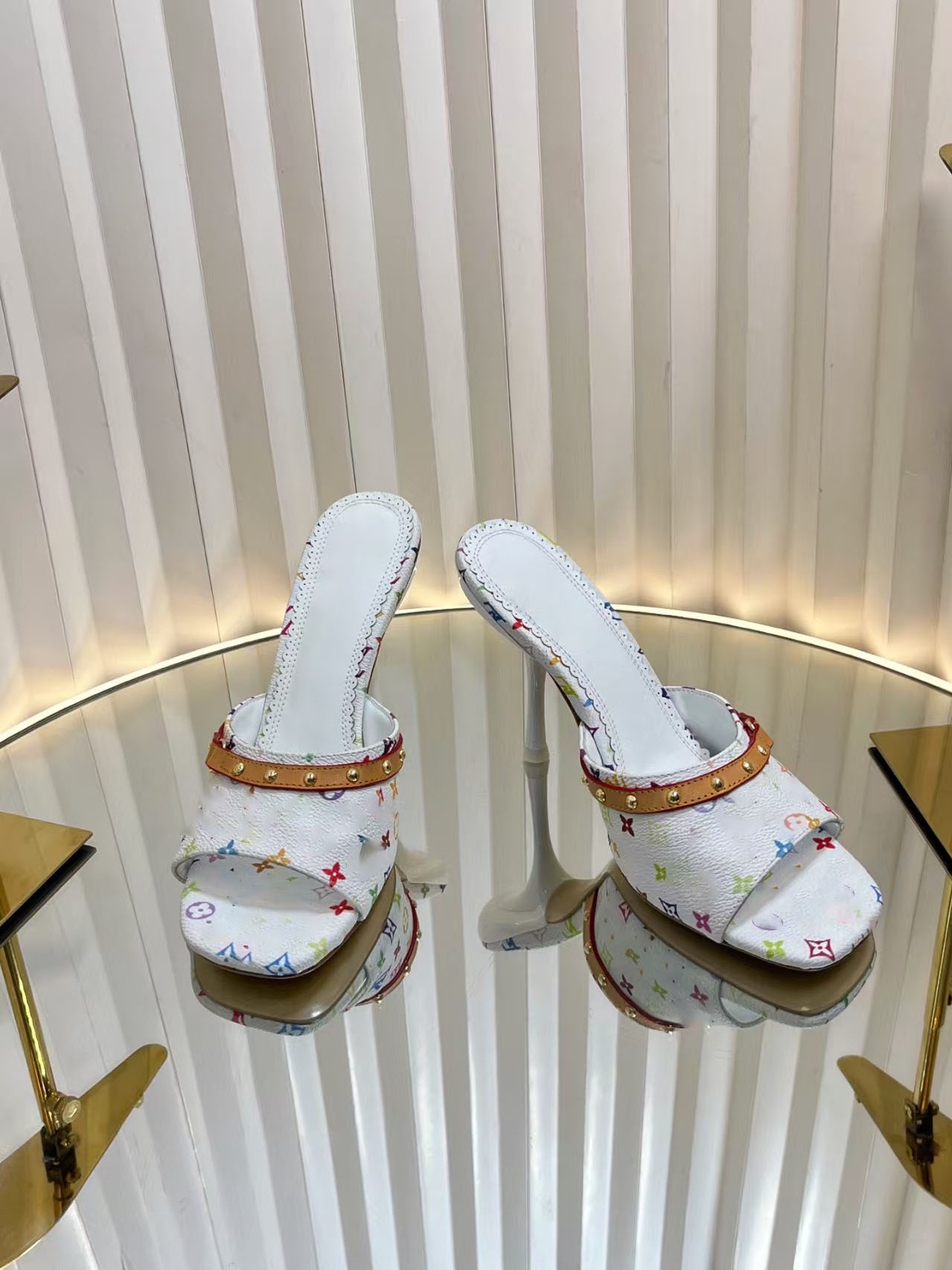 Designer formal shoes leather luxury casual shoes platform women's black high heels fashionable high heels high-quality shiny wedding party slippers sandals