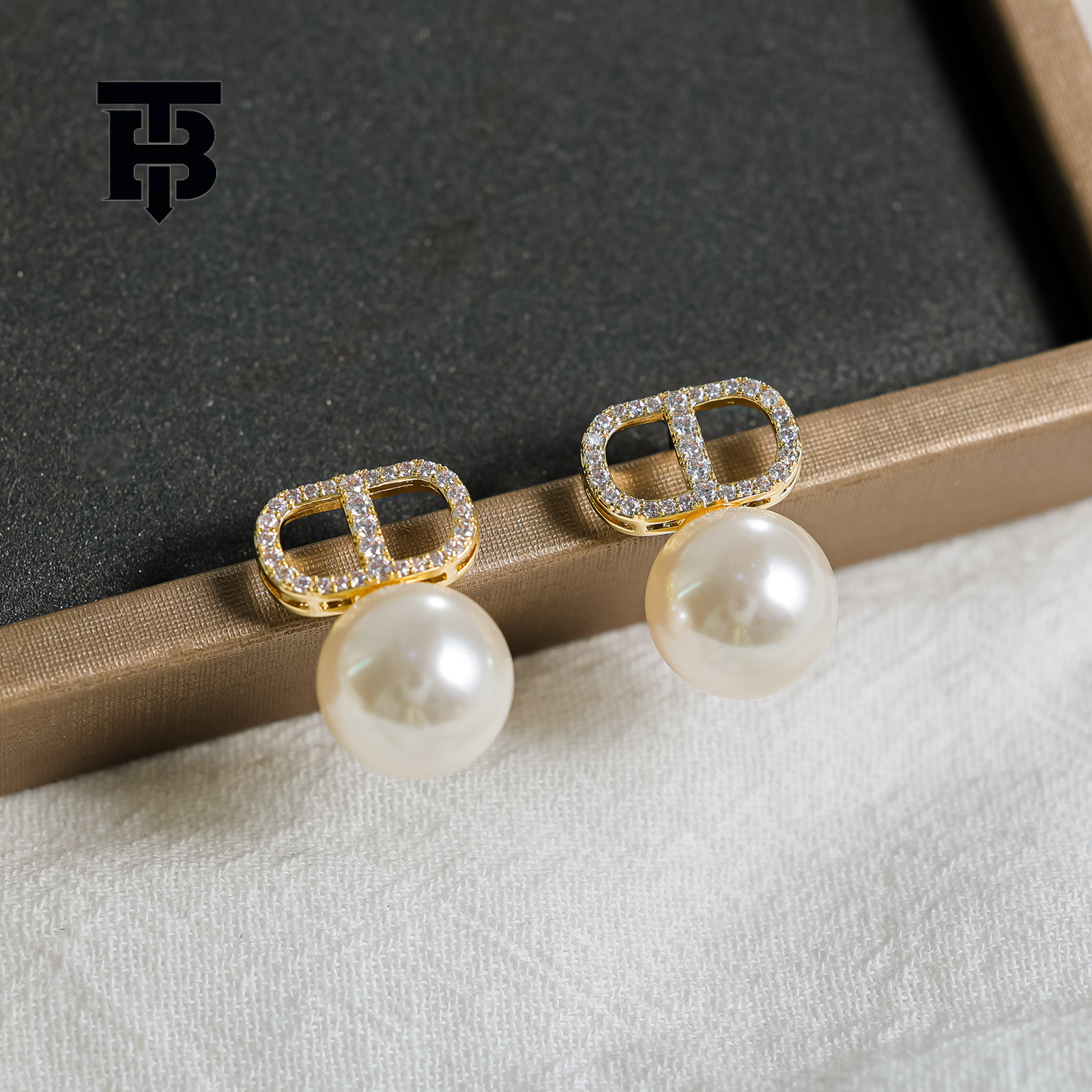 TB BHULAMTE Letter Shaped Accessories Zircon Pearls Earrings Designer Luxury 925 Sterling Silver Simple Niche Exquisite High-end Women's Earrings - view 3