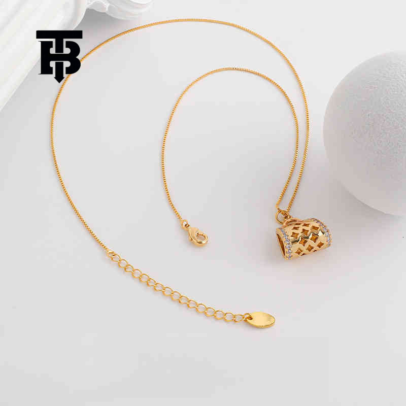 TB BHULAMTE French Retro Light Luxury Elegant Designer Bag Design Pendant Necklace Women's Accessories High-end Niche Personality Small Chanel St