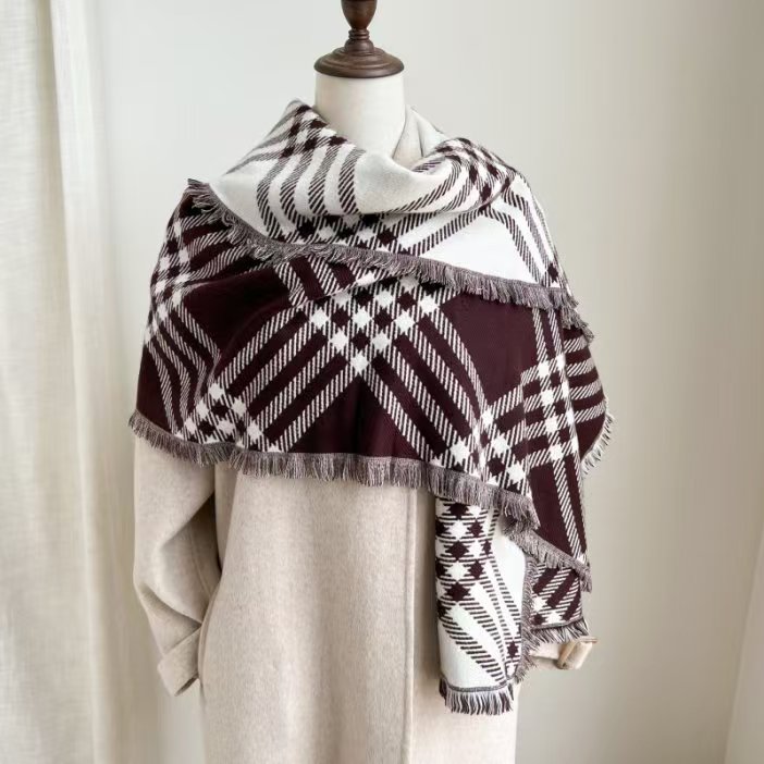 K1850 Autumn and winter thick warm scarf for women, imitation cashmere gradient long shawl, cross-border wholesale high-end tassel scarf