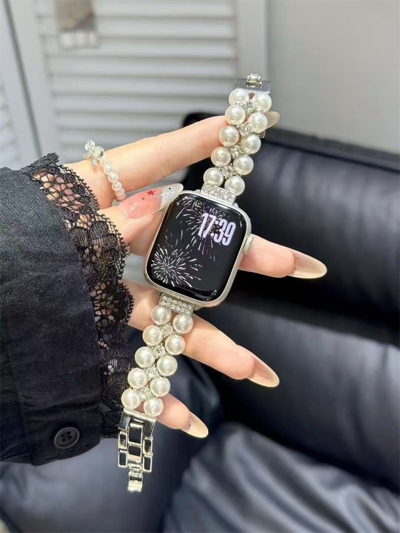 Pearl Chain Bracelet Metal Strap for Apple Watch Band series 10 46mm 42mm 45mm 49mm Smart Strap iWatch 9 8 7 6 5 4 3 ultra 2 1 Bling Diamond Bands bra