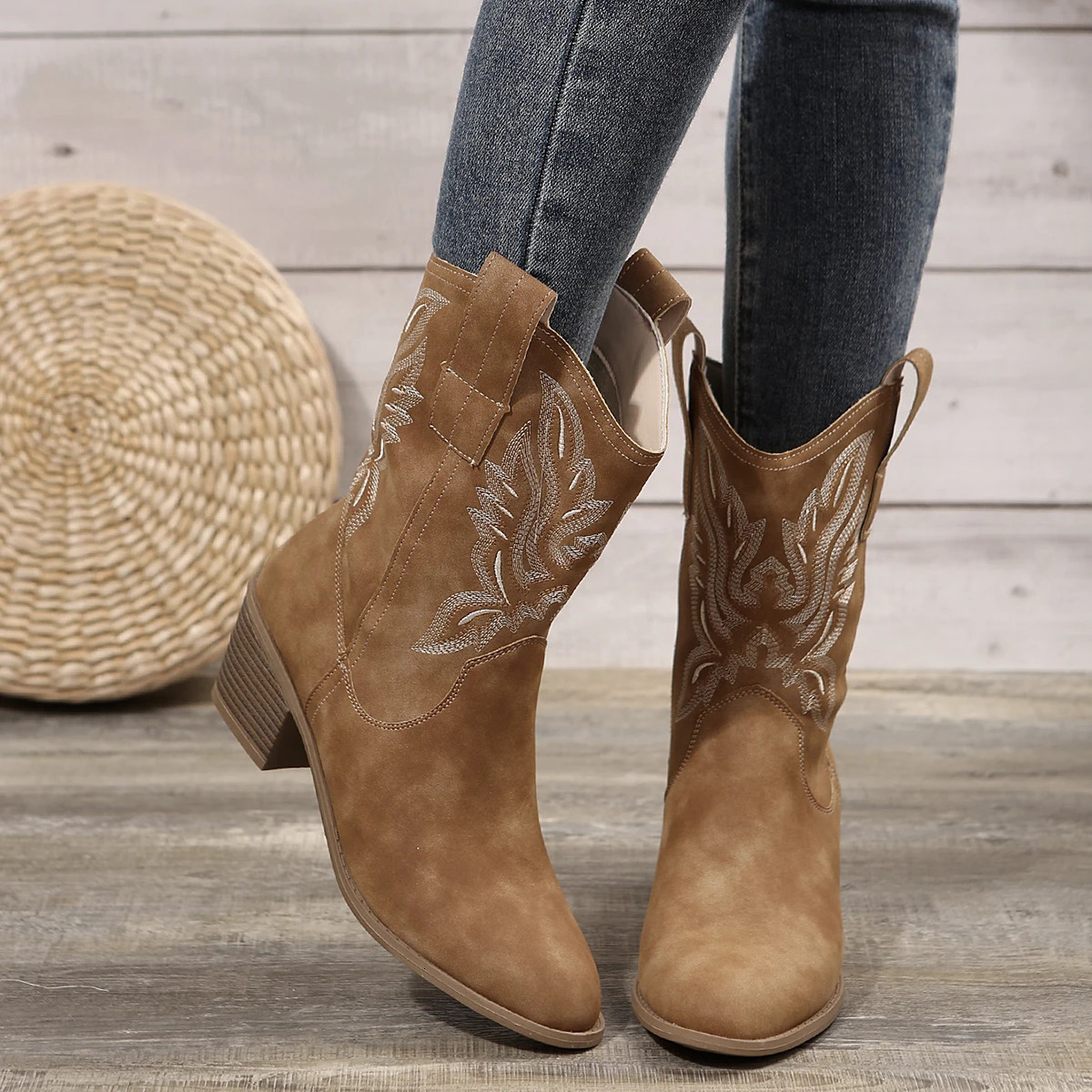 Shoes for Women Embroidered Western Cowboy Boots Women Autumn Pointed Toe Thick Heel High Knee Boots Woman Botas De Mujer 250908